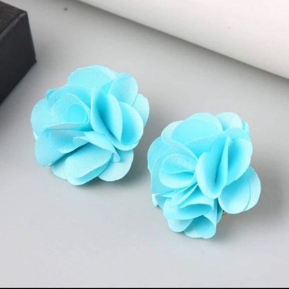 New Fabric Flower Earrings - Picture 4 of 4